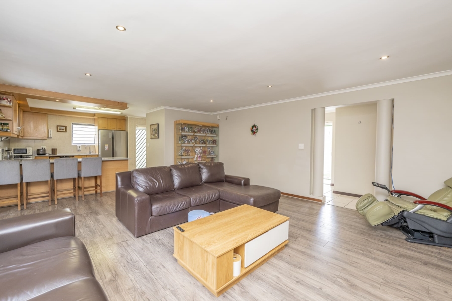 3 Bedroom Property for Sale in De Tijger Western Cape